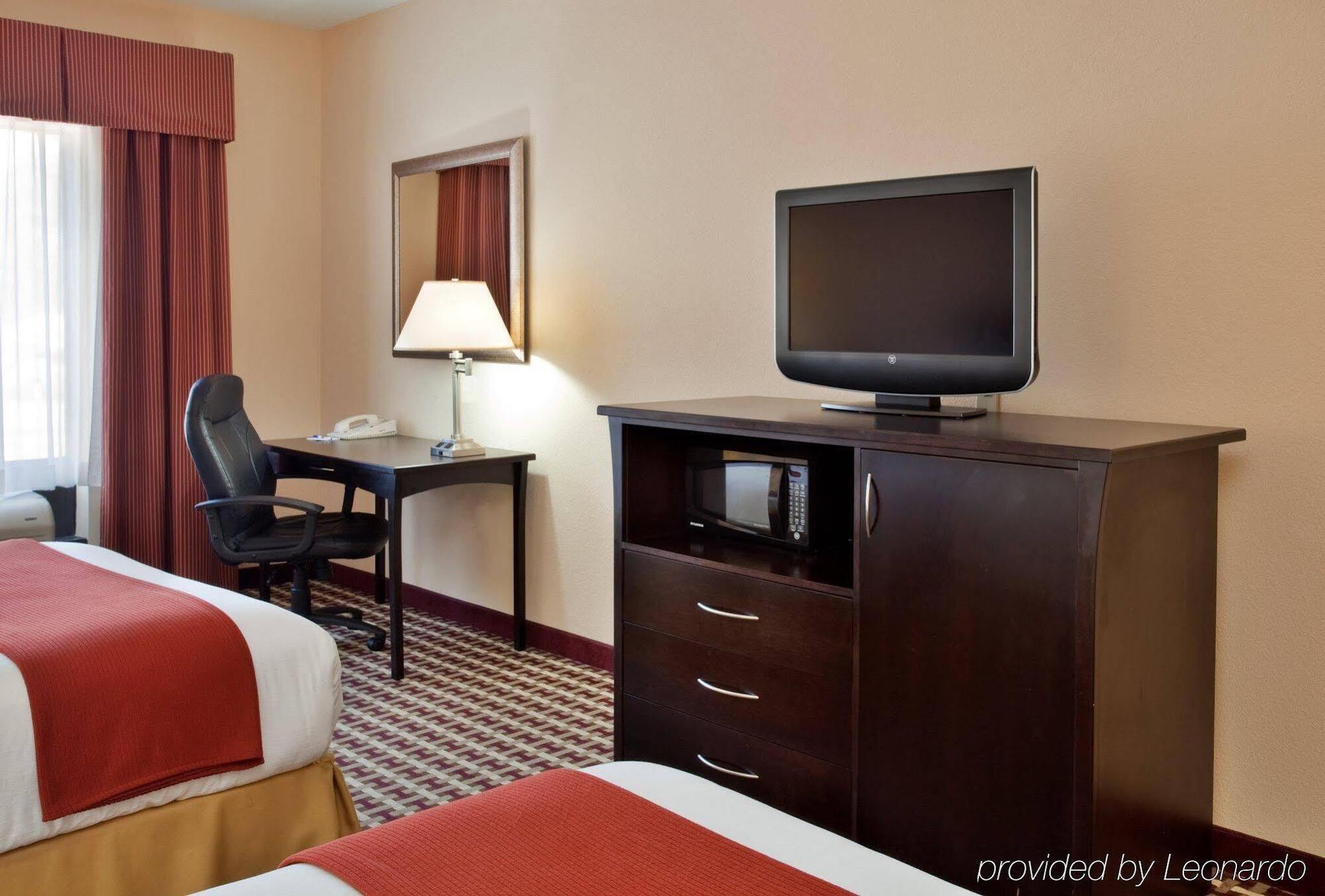 Holiday Inn Express & Suites Laurel By Ihg Экстерьер фото